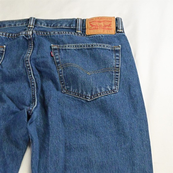 Levi's 40 x 32 505 Regular Fit Straight Leg Medium Stonewash Denim Jeans - Picture 4 of 5